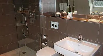 Xii Apostel Отель 3*