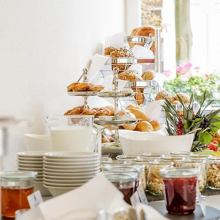 Messehotel Koeln-deutz 호텔 3*