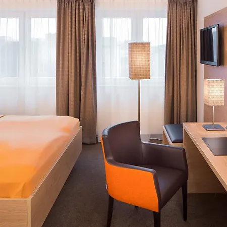 Stadthotel Am Römerturm Hotel