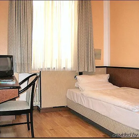 Hotel Boutique 003 Am Dom, Trademark Collection By Wyndham Colonia