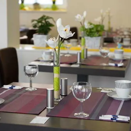Buergerhof 3* Kolonia