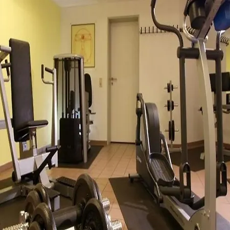 Hotel Leonardo 4*