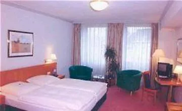 Centro Royal 3* Colonia