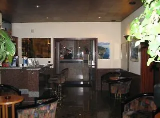 Hotel Amsterdam 2*