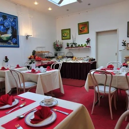 Hotel Cerano Am Dom