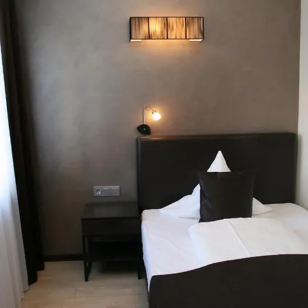 Mauritius Komfort In Der Altstadt 3* Keulen