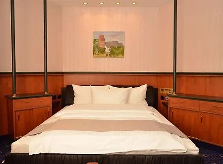 Hotel Appartel Am Dom