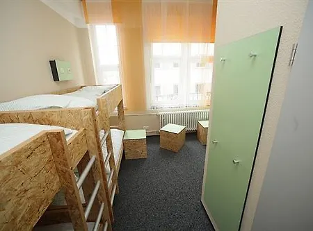 Pathpoint - Backpacker Hostal