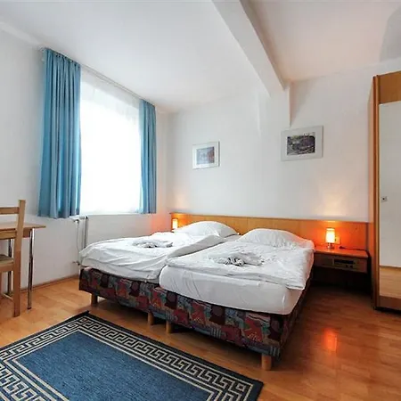 Storch Hotel Cologne