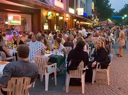 Hotel Kunibert Der Fiese Cologne