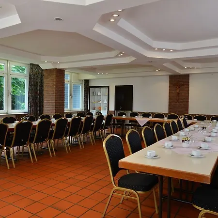 Messehotel Koeln-deutz Hotel 3*
