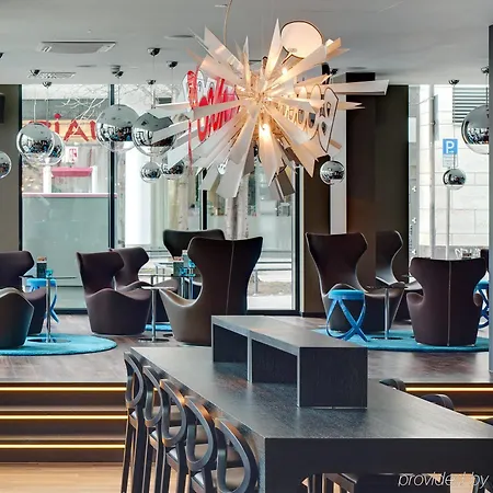 One Koeln-mediapark Hotel Köln