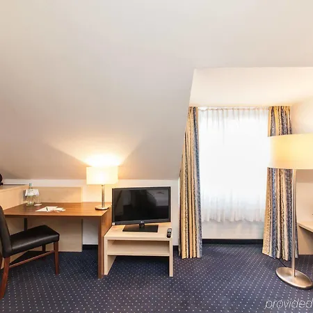 Hotel Mariella 3*