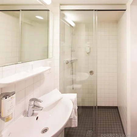 Stadthotel Am Römerturm 4*
