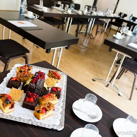 Hotel Stadthotel Am Roemerturm Cologne
