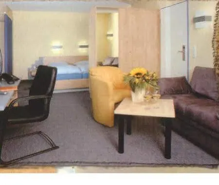 Hotel Triton