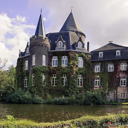 Pullman Hotel
