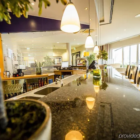 Express Muelheim By Ihg Hotel 3*