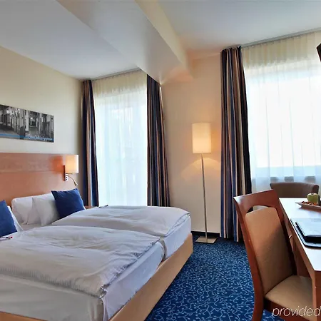 Hotel Cityclass Am Dom 4*