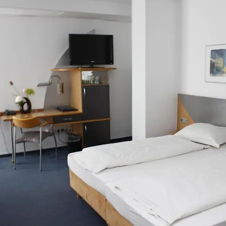 Opera 3* Kolín nad Rýnem