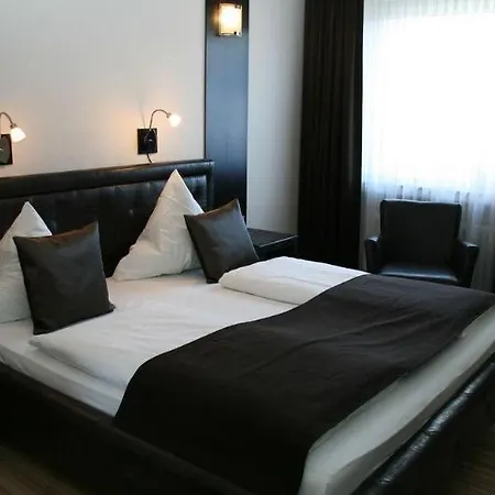 Hotel Minotel Esser 3*