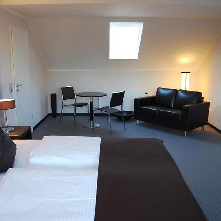 Hotel Minotel Esser 3*