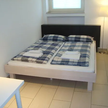 Bermuda Triangle 3* Colonia
