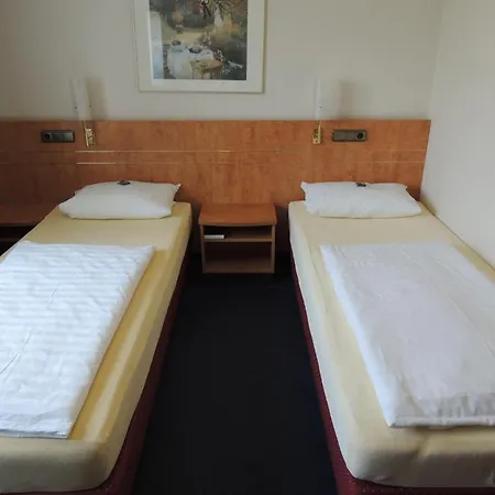 Otel Airport Business