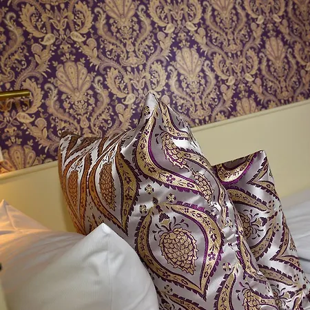 Domstern 3* Cologne