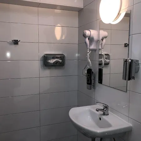 Hotel Moji Cologne