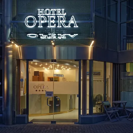 Hotel Opera