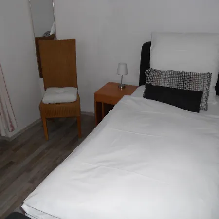 Hotel Gaestehaus 2*