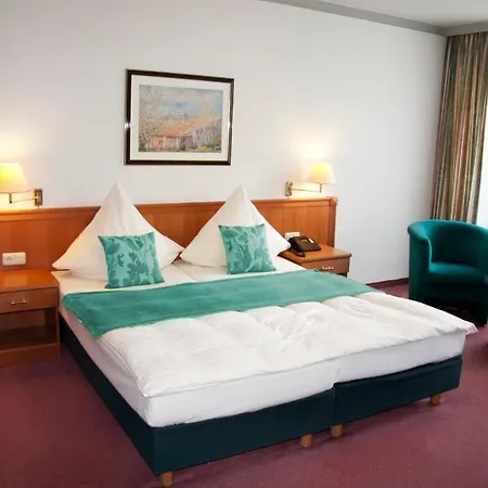Hotel Centro Royal 3*