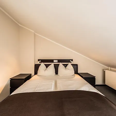Hotel Mauritius Komfort In Der Altstadt Keulen