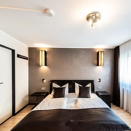 Mauritius Komfort In Der Altstadt Hotel Keulen