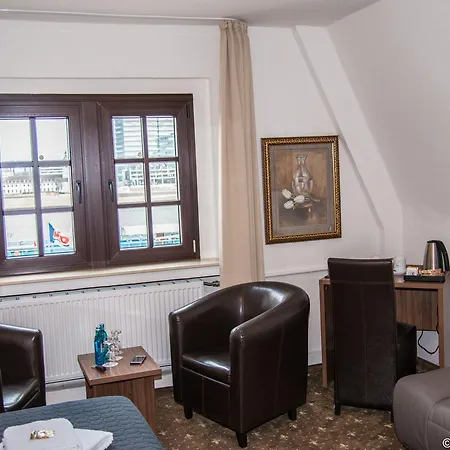 Und Restaurant Loewenbraeu Hotel Colonia