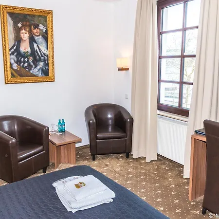 Hotel Und Restaurant Loewenbraeu Cologne