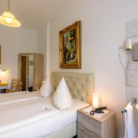 Weber Hotel Cologne