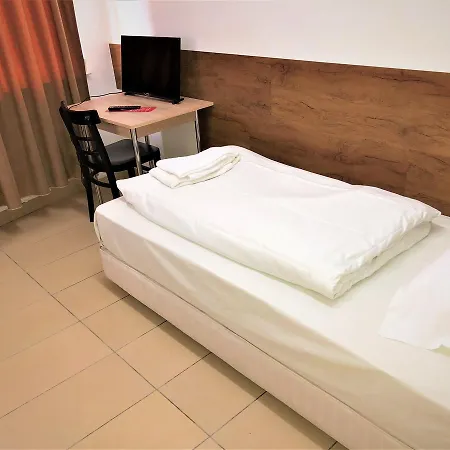 Hotel Moji Cologne