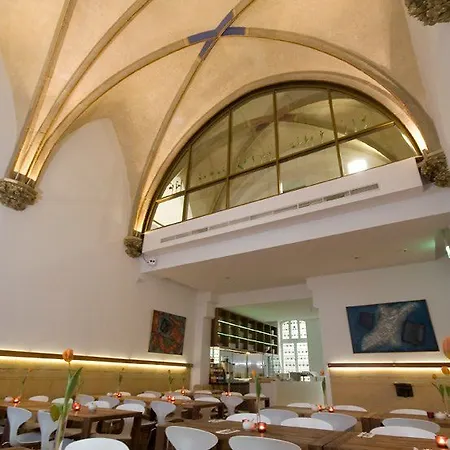 Hopper St. Josef 4*