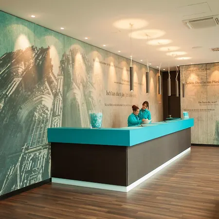 Hotel One Koeln-mediapark 3*