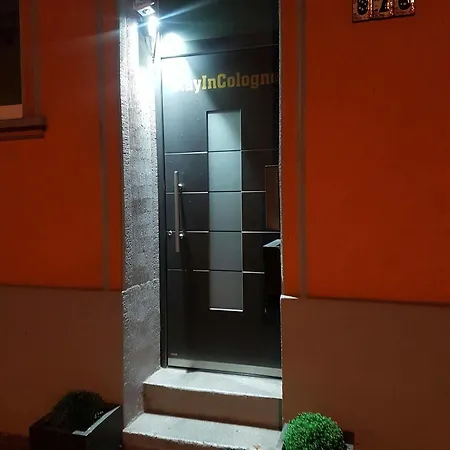 Bed and breakfast Stayincologne 2*