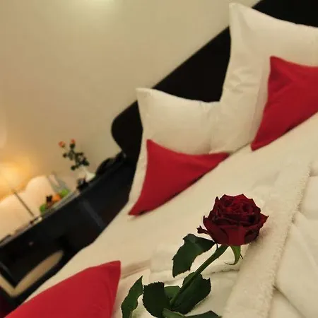 Cerano Am Dom Hotel 3*