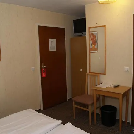 Hotel Berg 2*