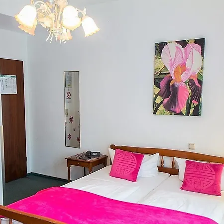 Hotel Smarty Dom - Boardinghouse - Kontaktloser Self Check-in