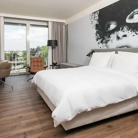 Radisson Blu 4* Kolín nad Rýnem