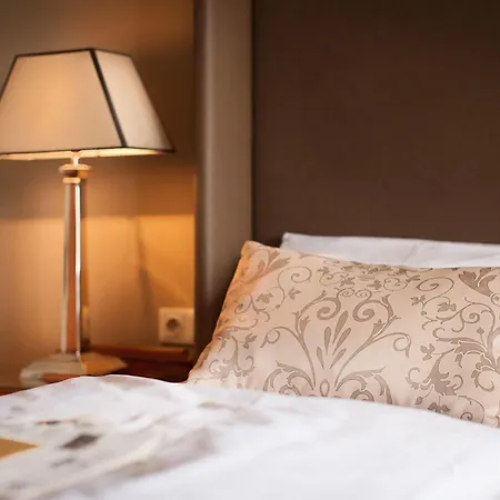 The Ascot 4* Keulen