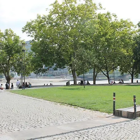 Kunibert Der Fiese 3* Cologne
