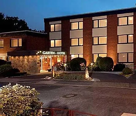 Garten-hotel Ponick 3* Kolín nad Rýnem