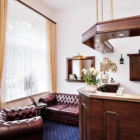 Weber Hotel Cologne